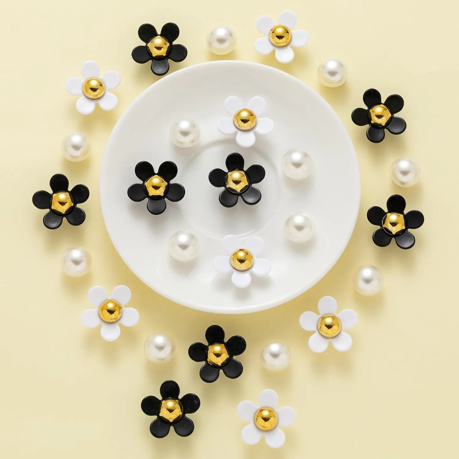 Flower Shoe Charms for Clog Sandals Bracelets Accessories Decoration, Cute White Black Pink Yellow Purple Flower Pearl Shoe Charms for Kids Teens Adults Women Birthday Party Favor
